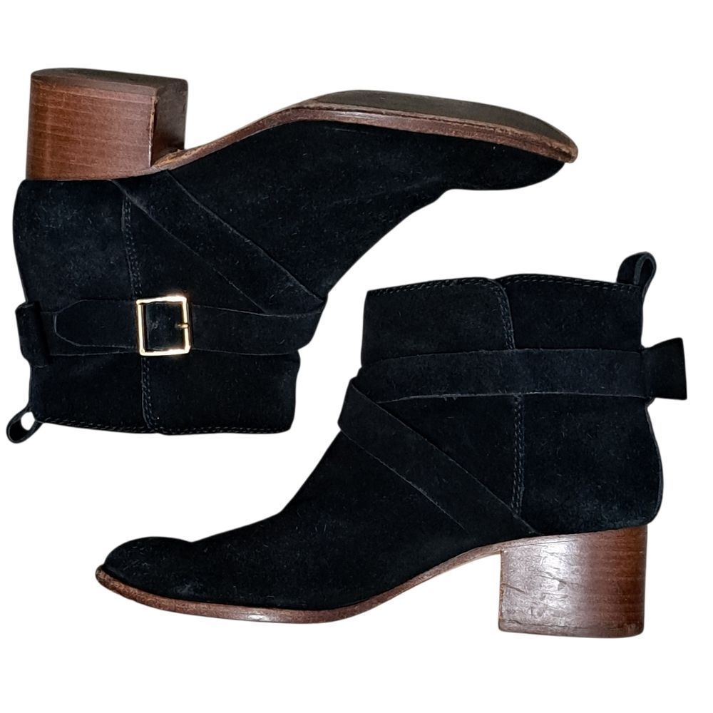 Kate Spade Taley Logo Bow Gothic Western Pull On Leather Suede Ankle Bootie 8.5